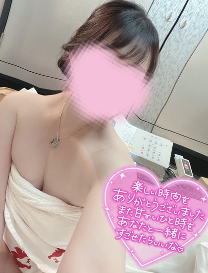 4e77a94578171acb5d760b9d3ece00de.jpg