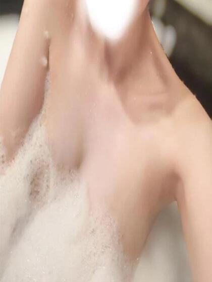 grdr0066090044_0855477298pc.jpg