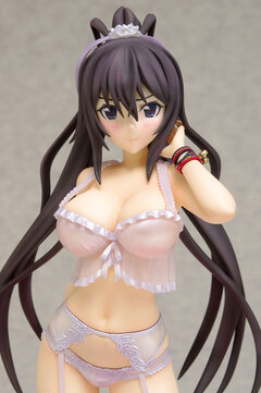 FIGURE-013105_04.jpg