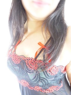 1735186-640x853-6a22c5c9.jpeg